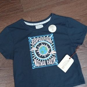 NWT RECYCLE THREADS CROP GRAPHIC TSHIRT.  #5807